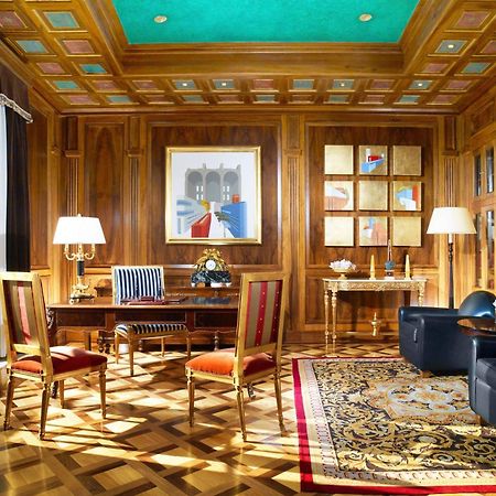 เดอะ เวสทิน เอ็กเซลซิเออร์ โรม Hotel ภายนอก รูปภาพ