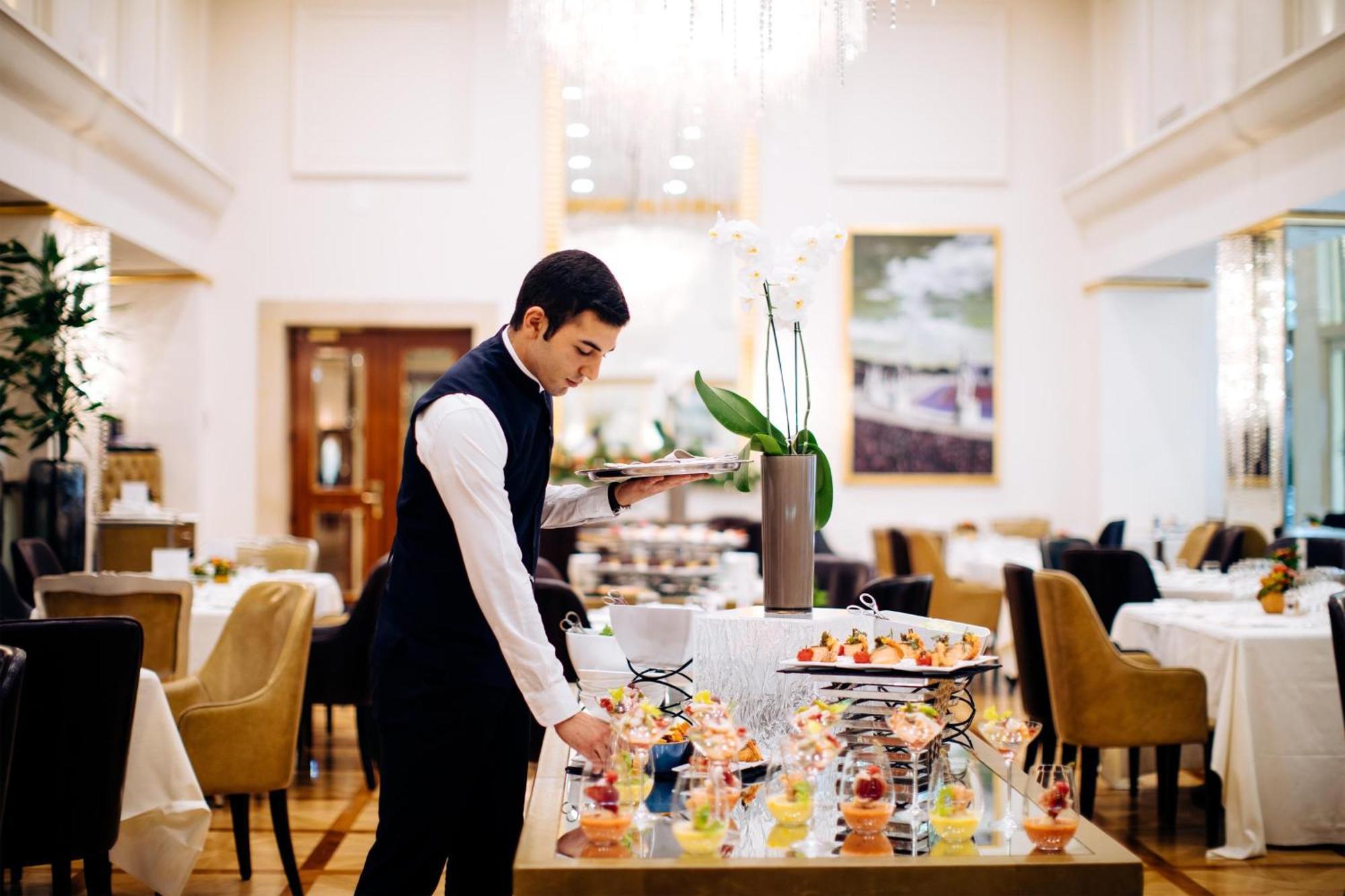 เดอะ เวสทิน เอ็กเซลซิเออร์ โรม Hotel ภายนอก รูปภาพ